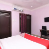 Отель OYO 11703 Hemlata Lodge, фото 14