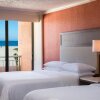 Отель Sheraton Sand Key Resort, фото 6