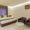Отель Treebo Grand Premier Suites, фото 3