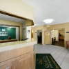 Отель Quality Inn & Suites, фото 2