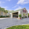 Отель Hampton Inn & Suites Charleston/Mt. Pleasant-Isle Of Palms, фото 1