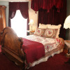 Отель Isaiah Jones Homestead Bed & Breakfast, фото 7