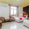 Отель RedDoorz Plus near Depati Amir Airport, фото 10