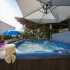 Отель Luton Apartments, Zadar - Kozino, Heated Pool & Hot Tub, фото 47