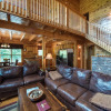 Отель Triple Mountain View - Three Bedroom Cabin, фото 23