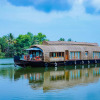 Отель Backwater Retreat Houseboat, фото 12