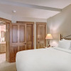 Отель Ski-in 1br  Steps To Gondola + Main St, Sleeps 4 1 Bedroom Condo by RedAwning, фото 3