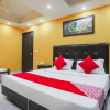 Отель OYO 69392 Hotel Taj Home Stay, фото 2