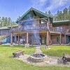 Отель Black Hills Cabin: Hot Tub, Fishing Pond & Deck, фото 15