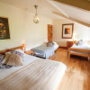 Отель The Lake House Retreat - 7 Bedroom Holiday Home - Sleeps 20 - Southgate, фото 43