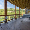 Отель Ozarks Peak - Sleeps 25 7 Bedroom Home by Redawning, фото 6