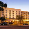 Отель Radisson Phoenix City Center в Финиксе