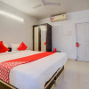 Отель G Residency By OYO Rooms, фото 15