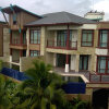 Отель Amatapura Luxury Beachfront Resort, фото 1