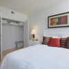 Отель Global Luxury Suites near Union Station, фото 7