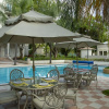 Отель The Lorian Club, фото 10