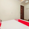 Отель OYO 1136 Ha Vi Luxe Hotel, фото 10