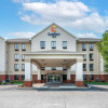Отель Comfort Inn East, фото 1