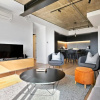Отель Urban style apt fantastic city views, фото 2