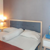 Отель Redliving Apartemen Grand Kamala Lagoon Pekayon Tower Barclay North, фото 6