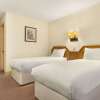 Отель Days Inn by Wyndham Sevenoaks Clacket Lane, фото 3