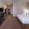 Отель Holiday Inn Express Hotel & Suites Brady, an IHG Hotel, фото 4