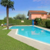 Отель Newly Renovated Holiday Home With Scenic Hill-view, фото 9