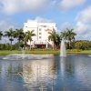 Отель Hawthorn Suites by Wyndham West Palm Beach в Уэст-Палм-Биче