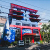 Отель Reddoorz Plus near Mall Ratu Indah 2, фото 1