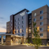 Отель Fairfield Inn & Suites by Marriott Salmon Arm, фото 1