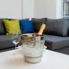 Отель Skyvillion - Tower Point Enfield 2bed Wbalcony, фото 13