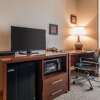Отель Comfort Inn & Suites, фото 6