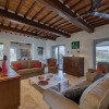 Отель La Calcinaia 16 Emma Villas, фото 13