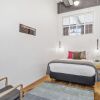 Отель BOUTIQUE STAYS - Loft on Rose, фото 5