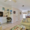 Отель Breezy Bungalow by Avantstay Close 2 Zachary Taylor State Park & Beach w/ Shared Pool Week Long Stay, фото 10