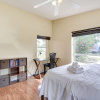Отель Convenient Hollywood Home w/ Patios, 4 Mi to Beach, фото 4
