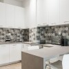 Отель Lovely 1BR Apartment in Koukaki, фото 11