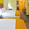 Отель Holiday Inn Exp Suites Ooltewah Springs, фото 24
