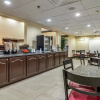 Отель Red Roof Inn PLUS+ & Suites Atlanta Airport South, фото 13
