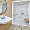 Отель Super 8 by Wyndham New Braunfels I-35, фото 8