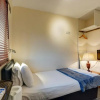 Отель Commodore Hotel & Suites, фото 6