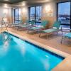 Отель Hol. Inn Exp. and Suites Romeoville Joliet North в Ромеовилле