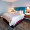 Отель Hampton Inn & Suites Charlotte Airport, фото 43