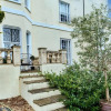 Отель Stratford House - Luxury 4 Bed Townhouse, фото 1