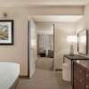 Отель Embassy Suites by Hilton Cincinnati RiverCenter, фото 4
