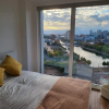 Отель Brand new Luxury 2-bed Flat With Stunning Views, фото 6