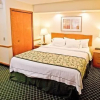 Отель Fairfield Inn And Suites Burlington, фото 6