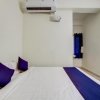 Отель SilverKey Executive Stays 27824 Dharamkar Residency, фото 14