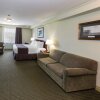 Отель Days Inn & Suites Whitecourt, фото 38