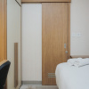 Отель Nice and Comfy Studio Apartment at B Residence, фото 9